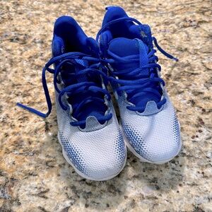 Boys Under Armour Baseball Cleats 13K